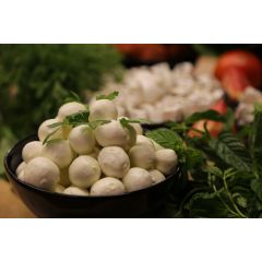 لبنة طابات بالزيت - بالكيلو