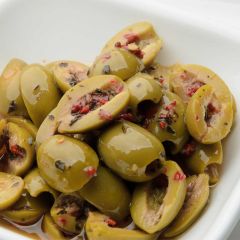 سلطة زيتون أخضر - بالكيلو