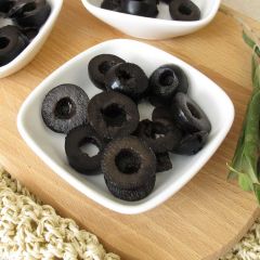 شرائح زيتون أسود - بالكيلو